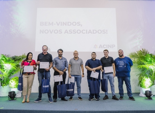 Foto-ACINP apresenta seus novos associados em noite de Assembleia Geral Ordinria